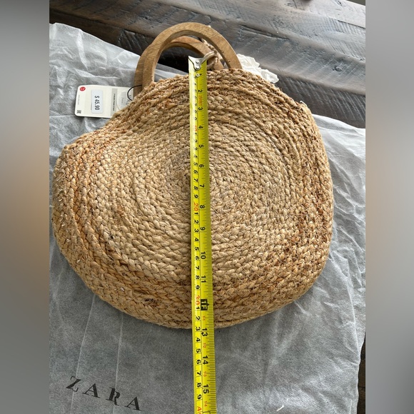 ZARA Natural Woven Round Straw Tote - Tan - Picture 5 of 5